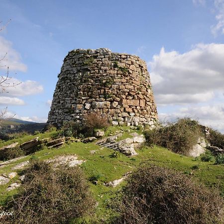 S'Antiga Inn, Centro Storico Ed Escursionismo In Sardegna Seulo Bagian luar foto